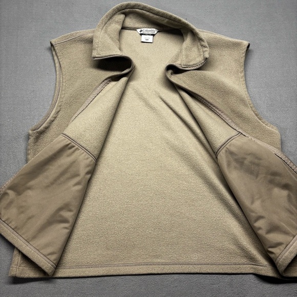 Columbia Men’s XXL Fleece Vest Full Zip Beige Tan Outdoor Hiking - Picture 6 of 9